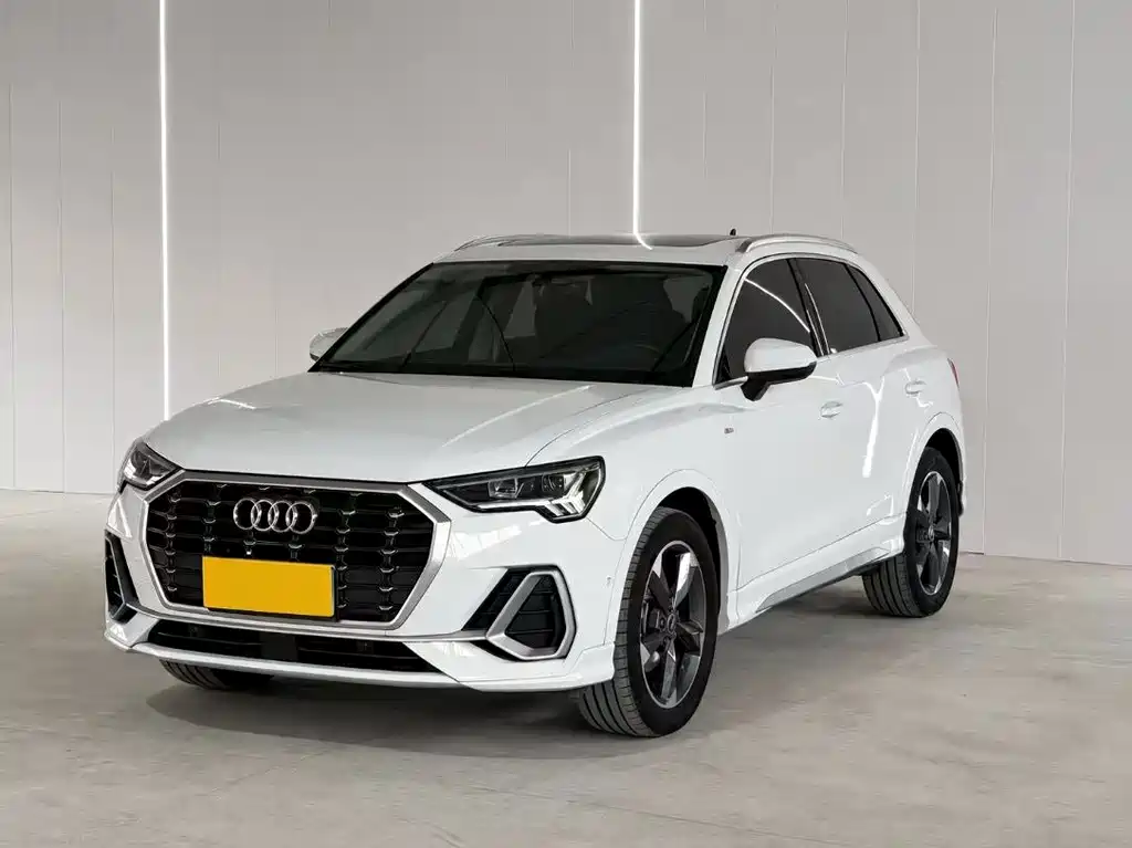 Audi Q3 — фото 2