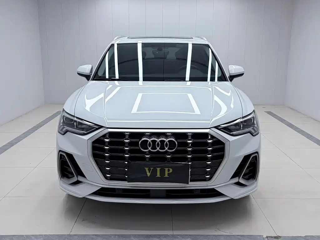 Audi Q3 — фото 2