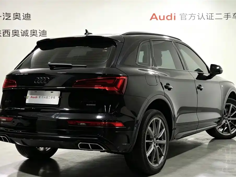 Audi Q5L — фото 4