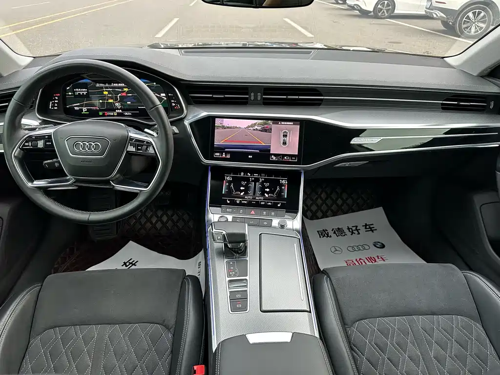 Audi A7L — фото 15