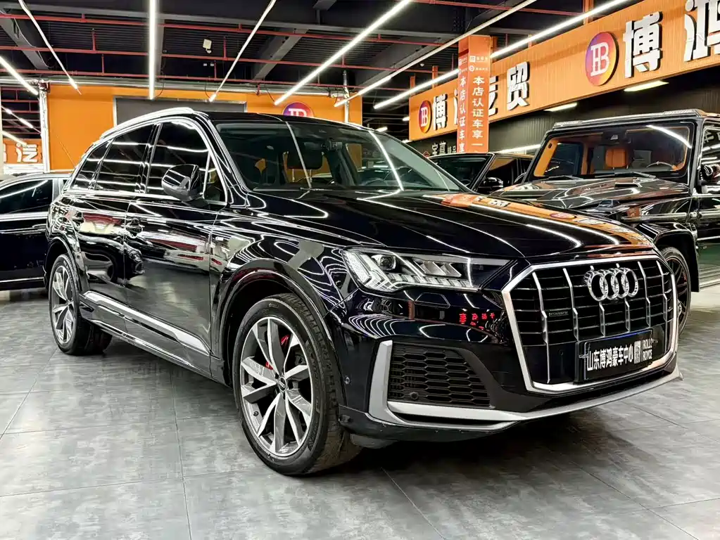Audi Q7 — фото 3