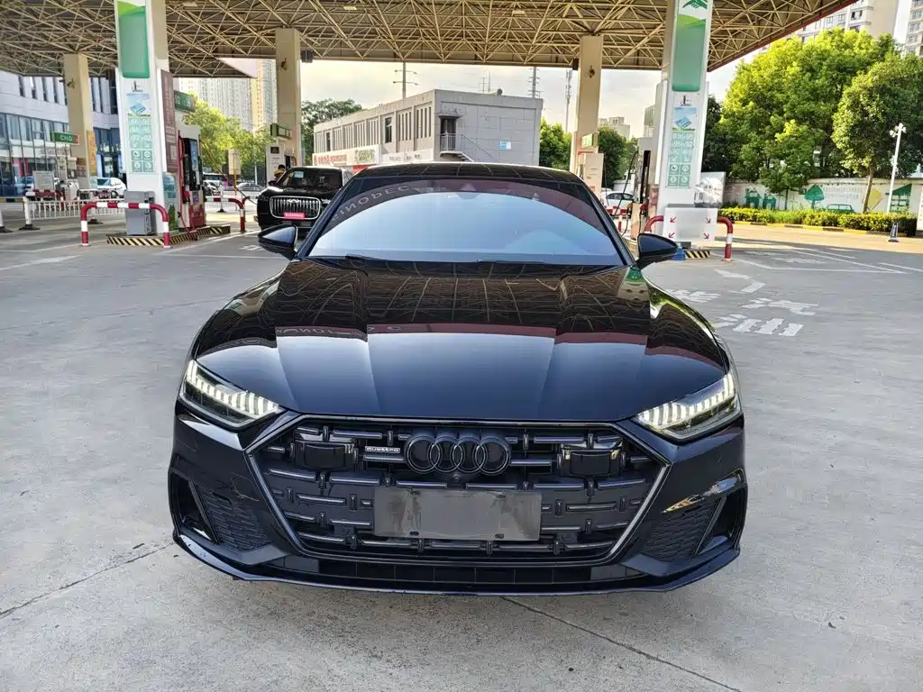 Audi A7L — фото 4