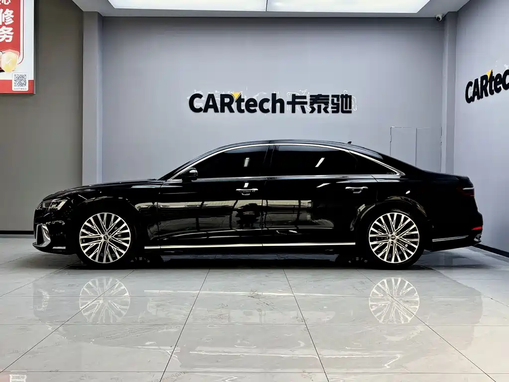 Audi A8 — фото 8