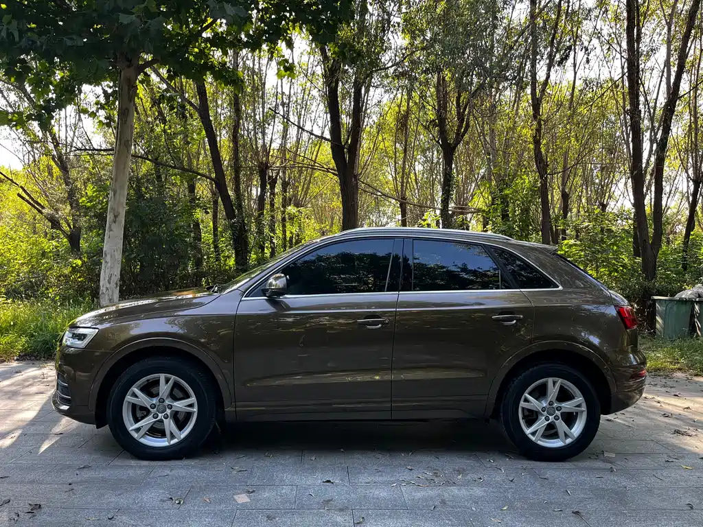 Audi Q3 — фото 3