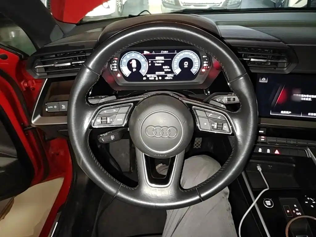 Audi A3 — фото 11