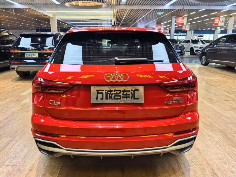 Audi Q3 — фото 19