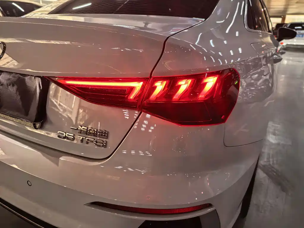 Audi A3 — фото 18