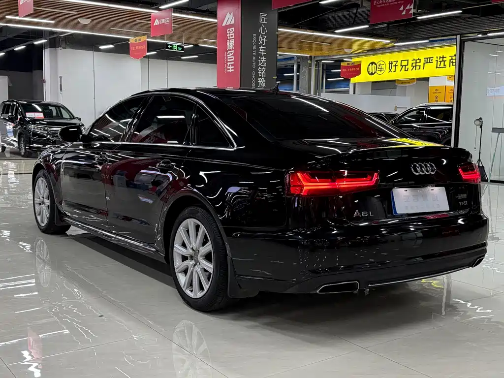 Audi A6L — фото 10