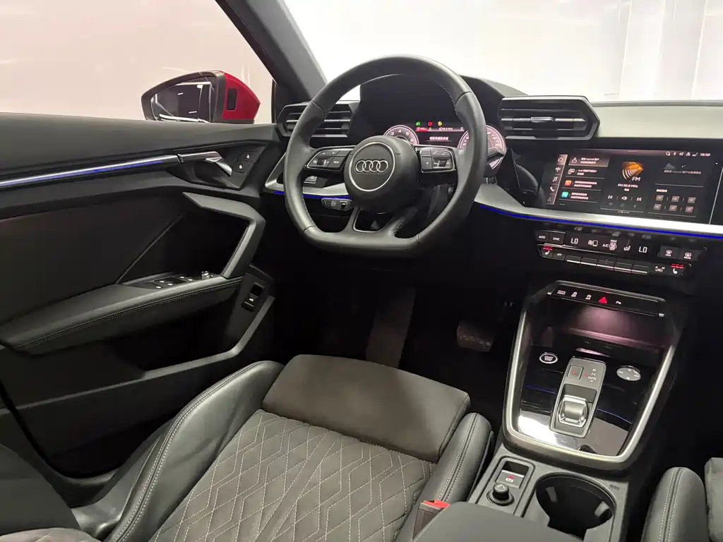 Audi A3 — фото 8