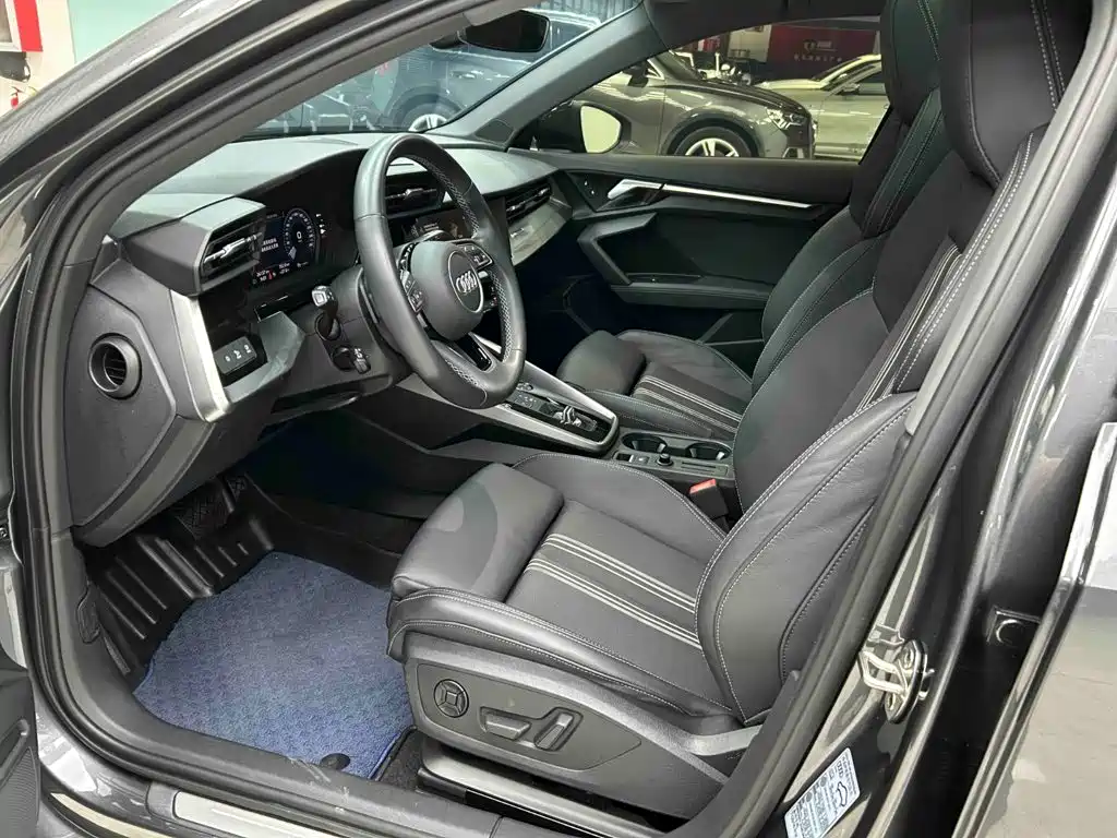 Audi A3 — фото 11