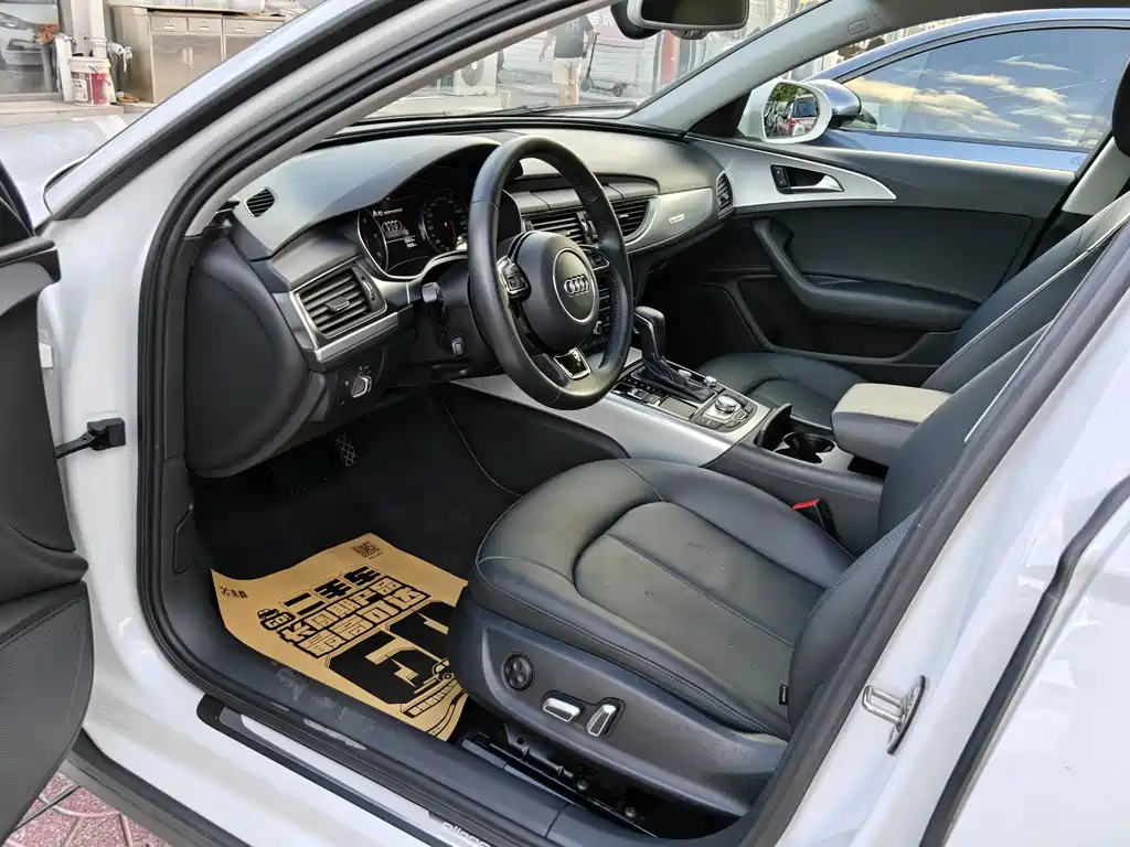 Audi A6 (Import) — фото 2