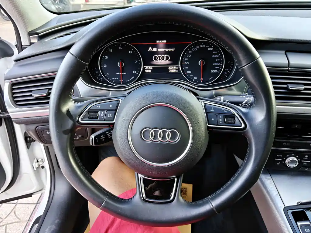 Audi A6 (Import) — фото 7