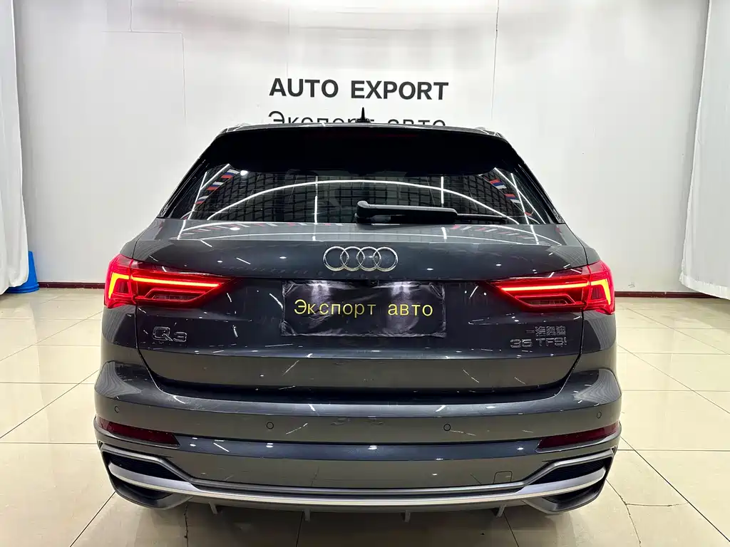 Audi Q3 — фото 5