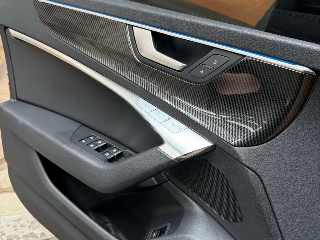 Audi A6 (Import) — фото 6