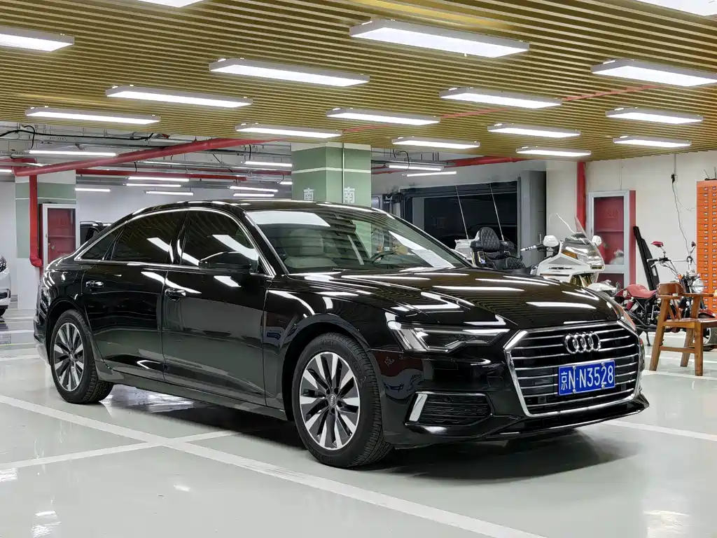 Audi A6L — фото 3