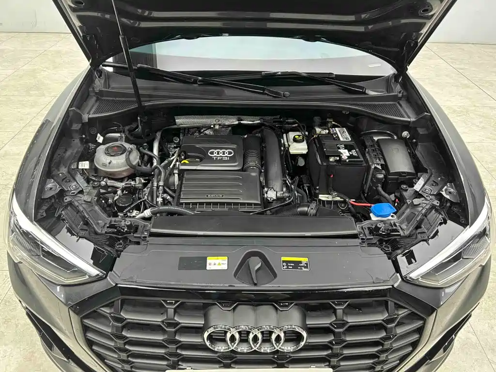 Audi Q3 — фото 21