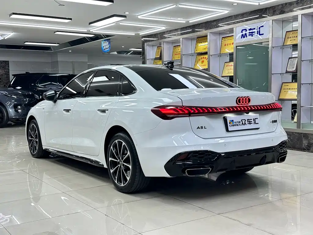 Audi A5L — фото 4