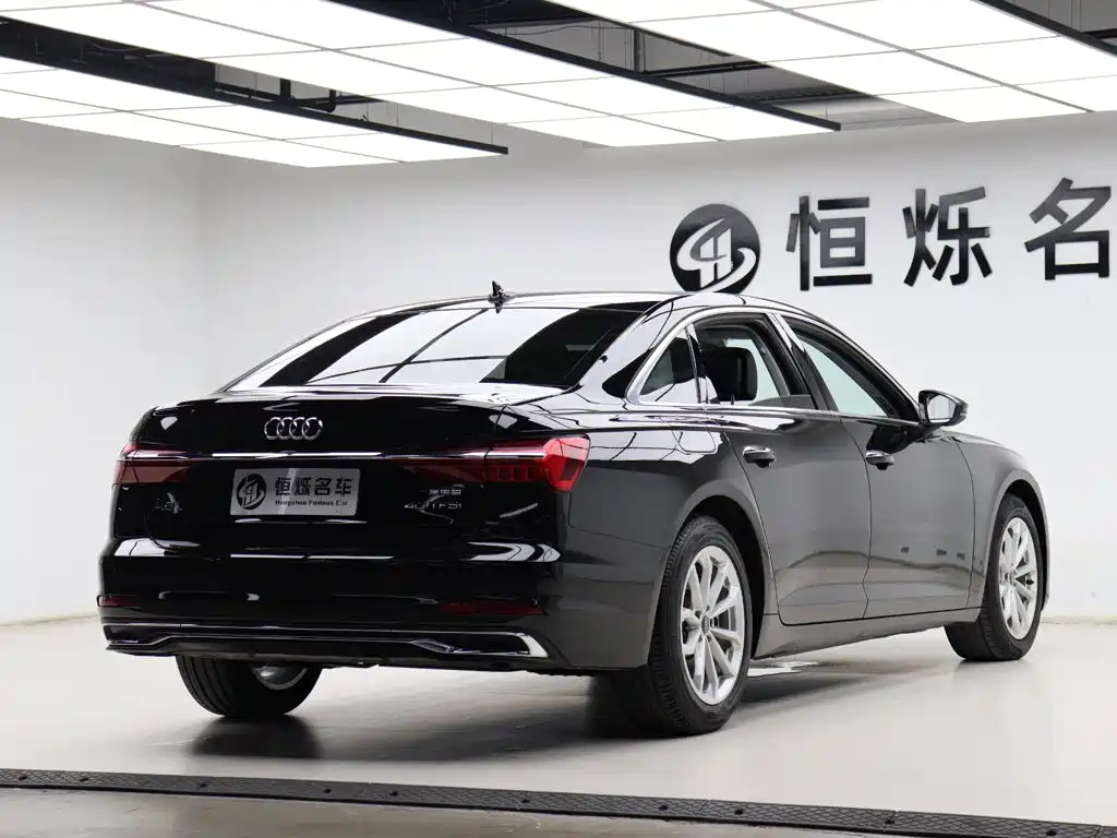 Audi A6L — фото 25