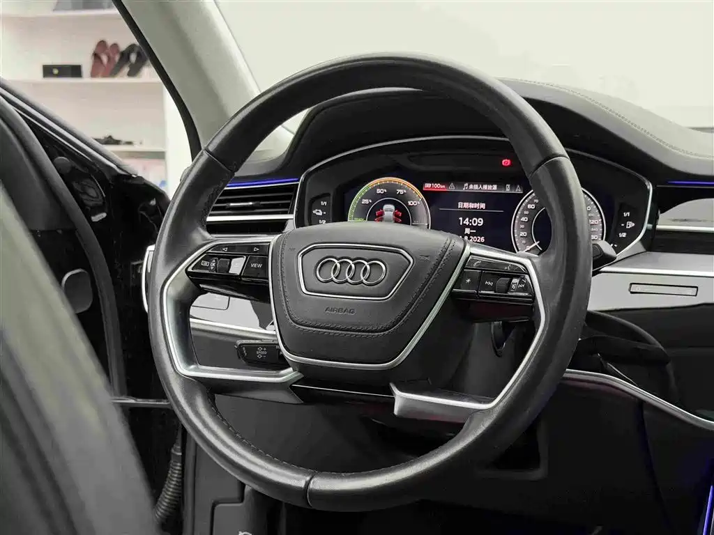Audi A8 New Energy — фото 14