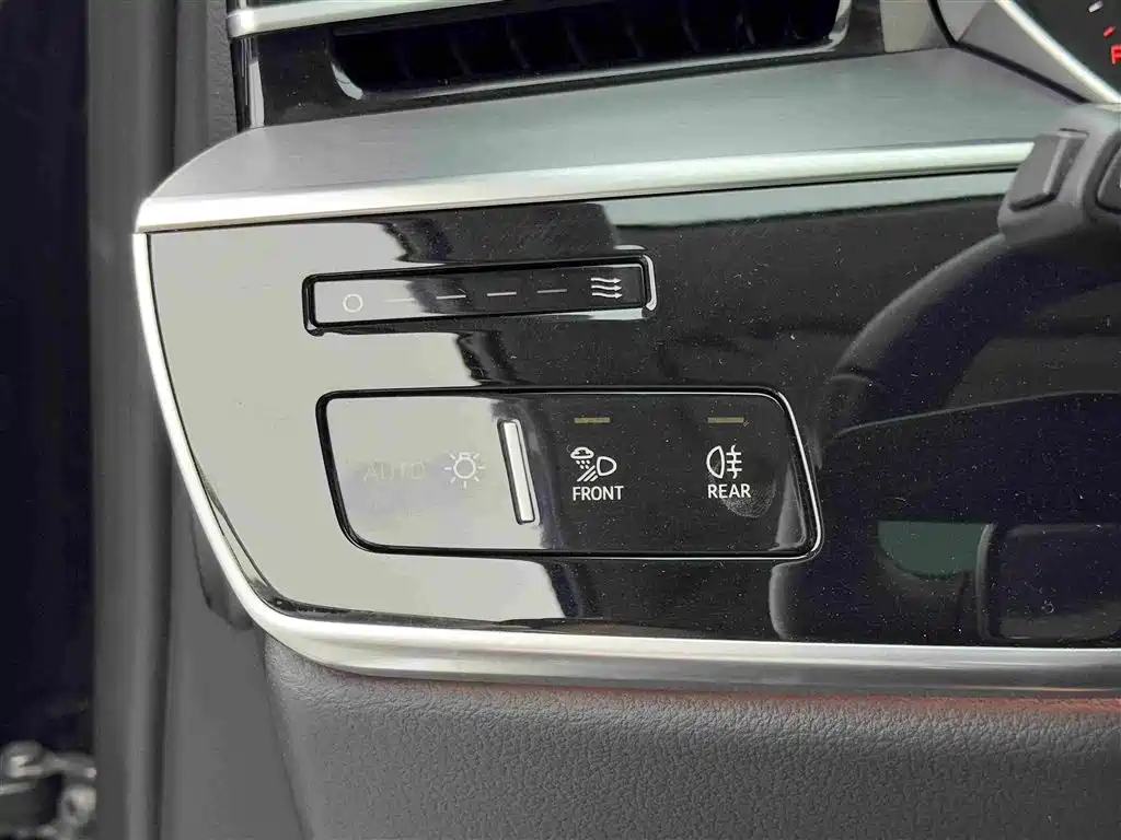 Audi A8 New Energy — фото 20