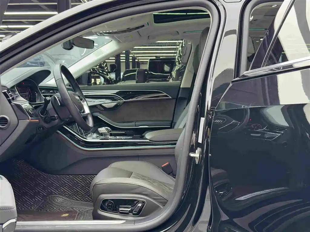Audi A8 New Energy — фото 8