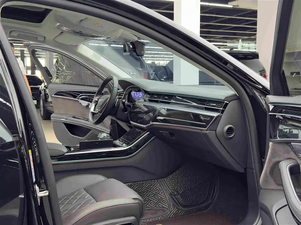Audi A8 New Energy — фото 10