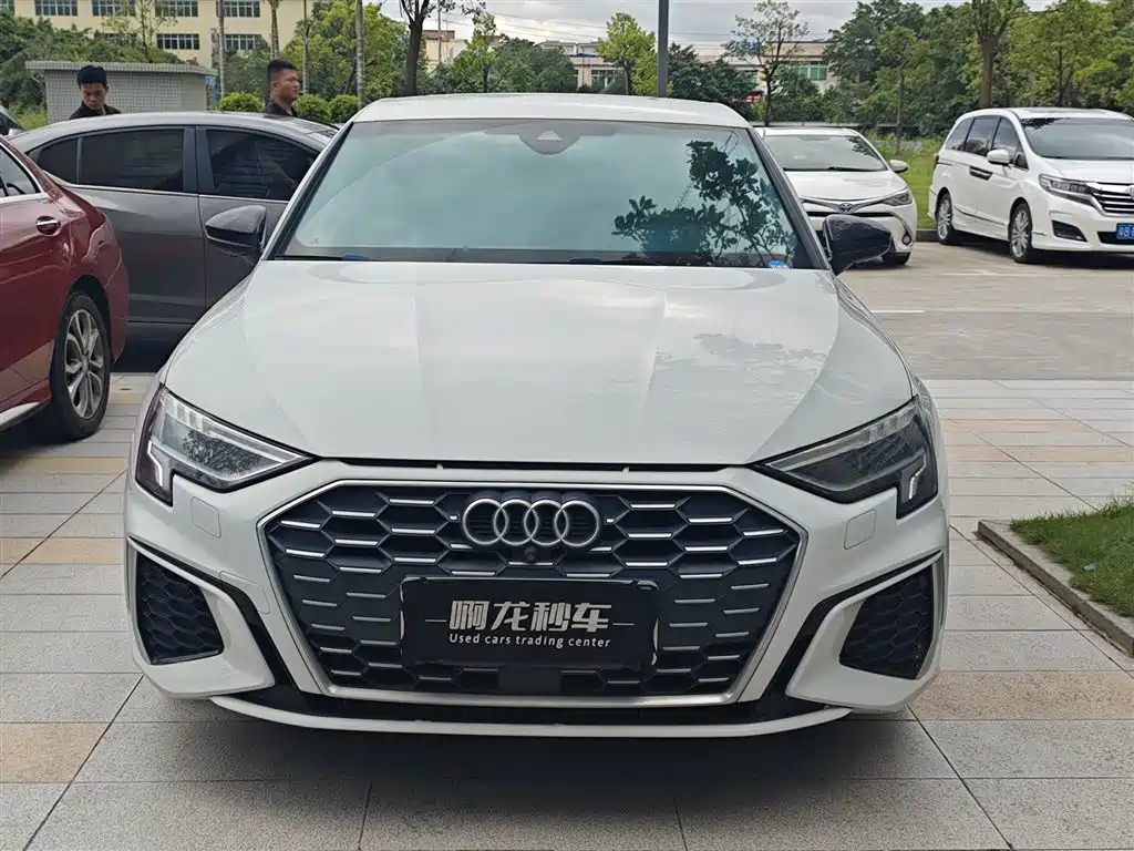 Audi A3 — фото 2