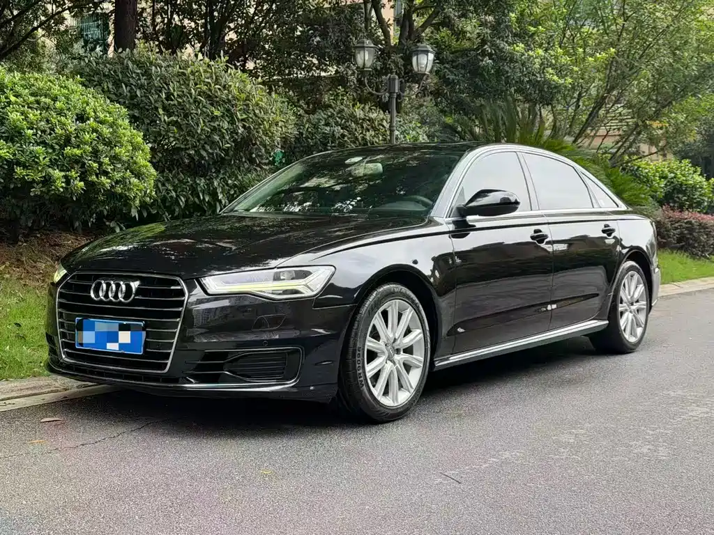 Audi A6L — фото 2