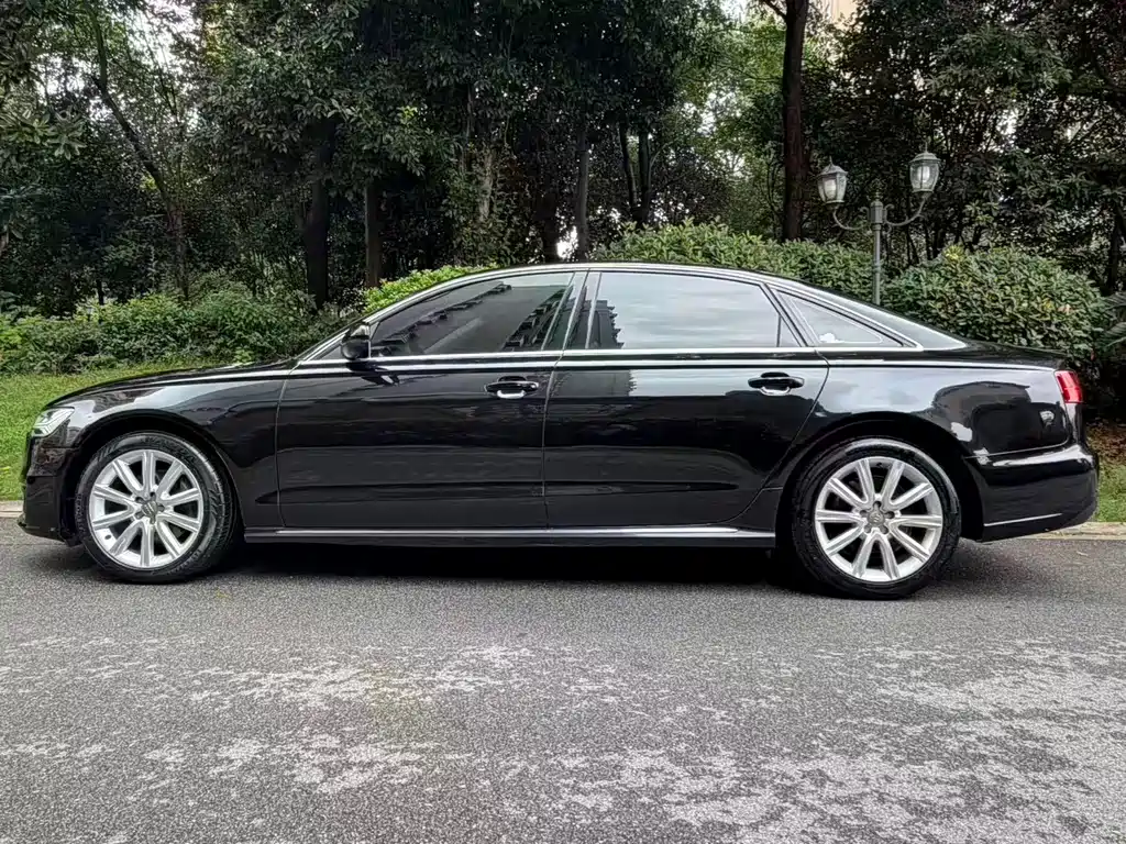 Audi A6L — фото 3