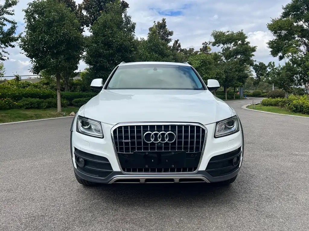 Audi Q5 — фото 2