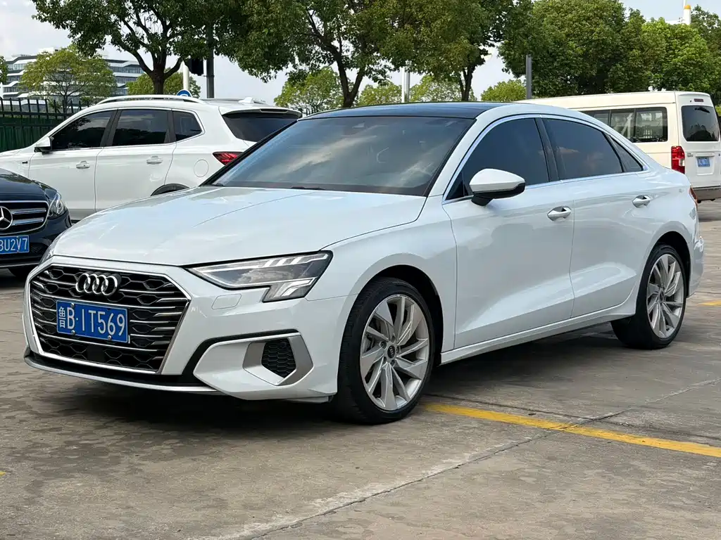 Audi A3 — фото 2