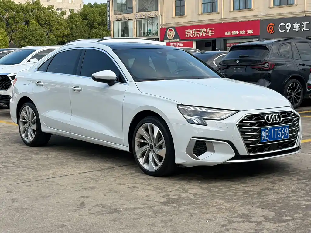 Audi A3 — фото 3