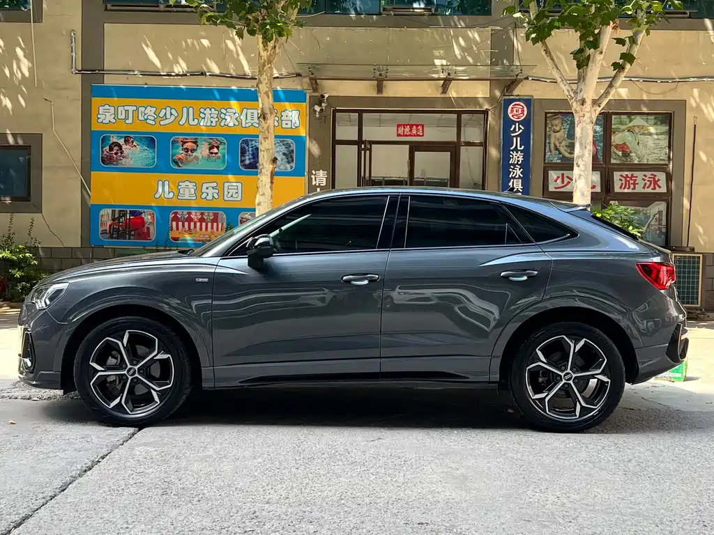 Audi Q3 Sportback — фото 4