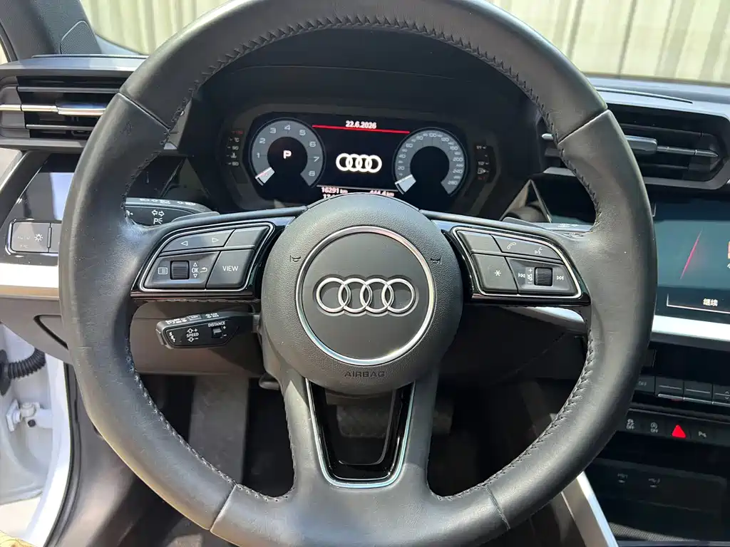 Audi A3 — фото 14