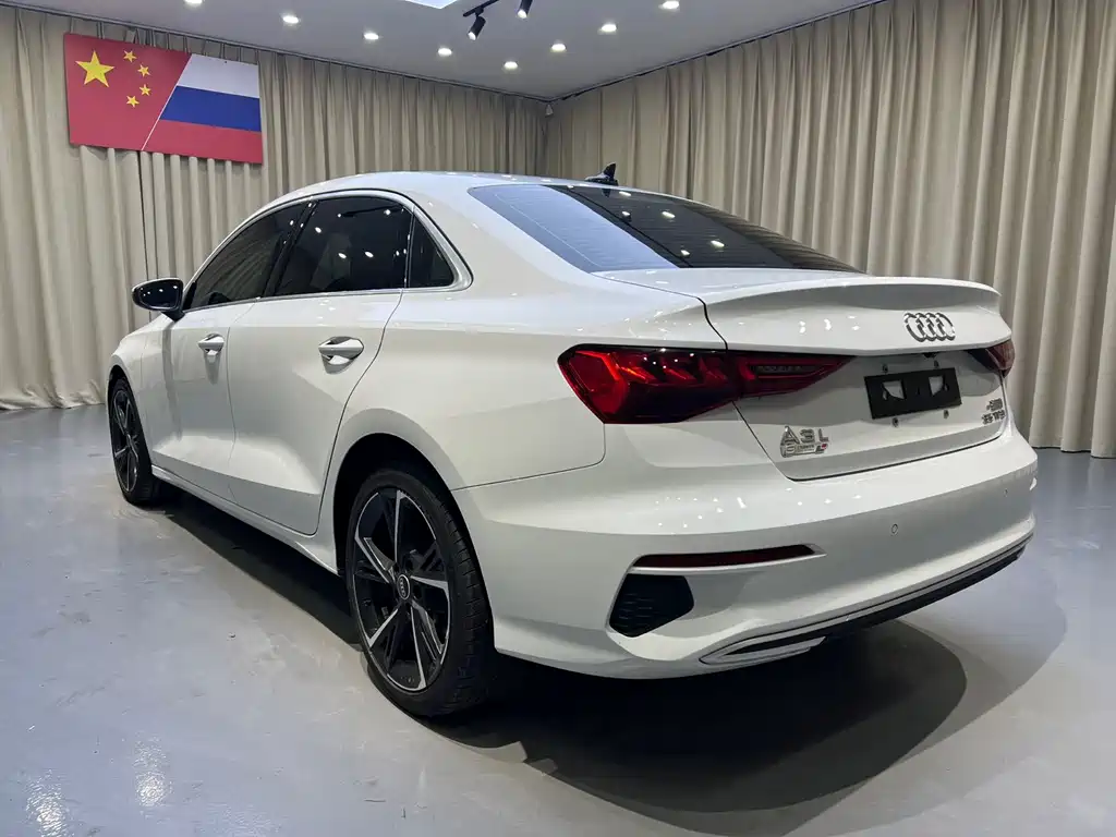 Audi A3 — фото 17