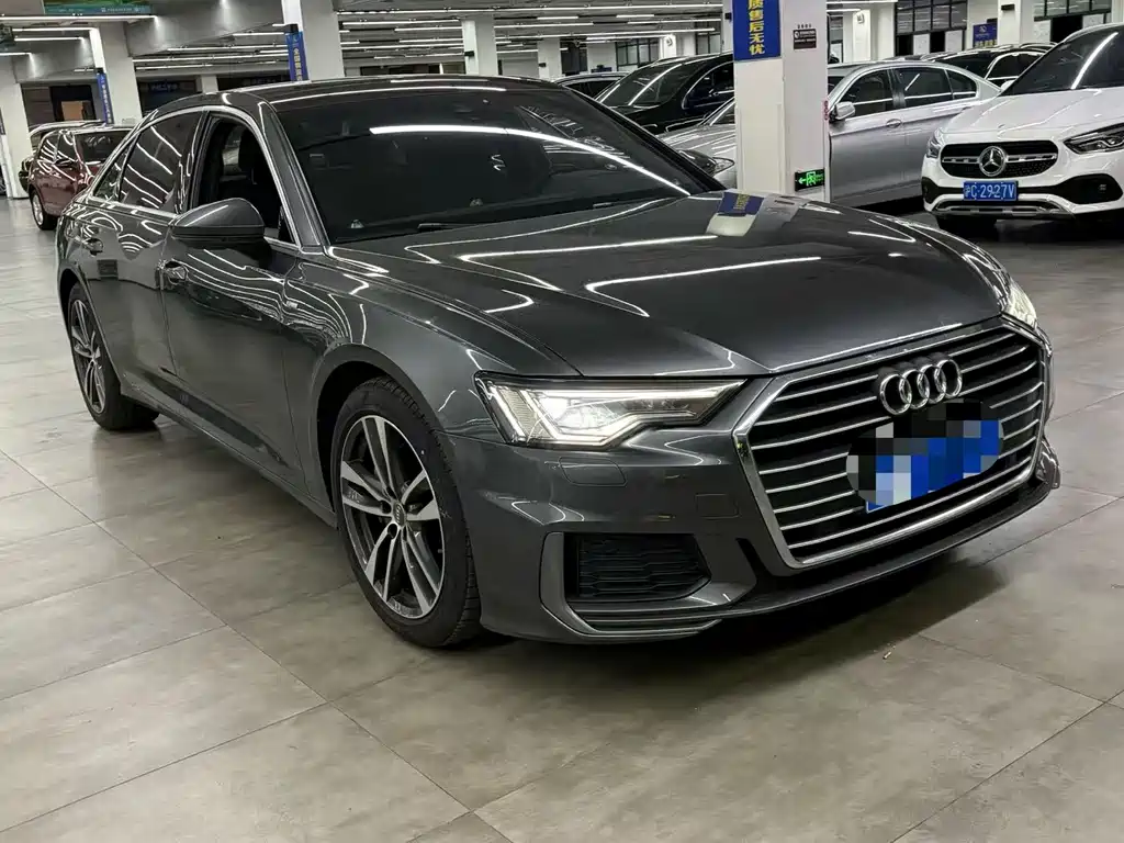 Audi A6L — фото 2