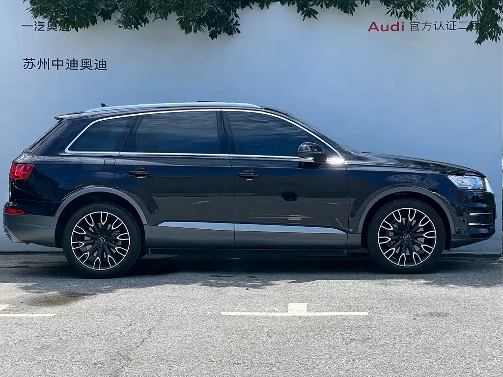 Audi Q7 — фото 3
