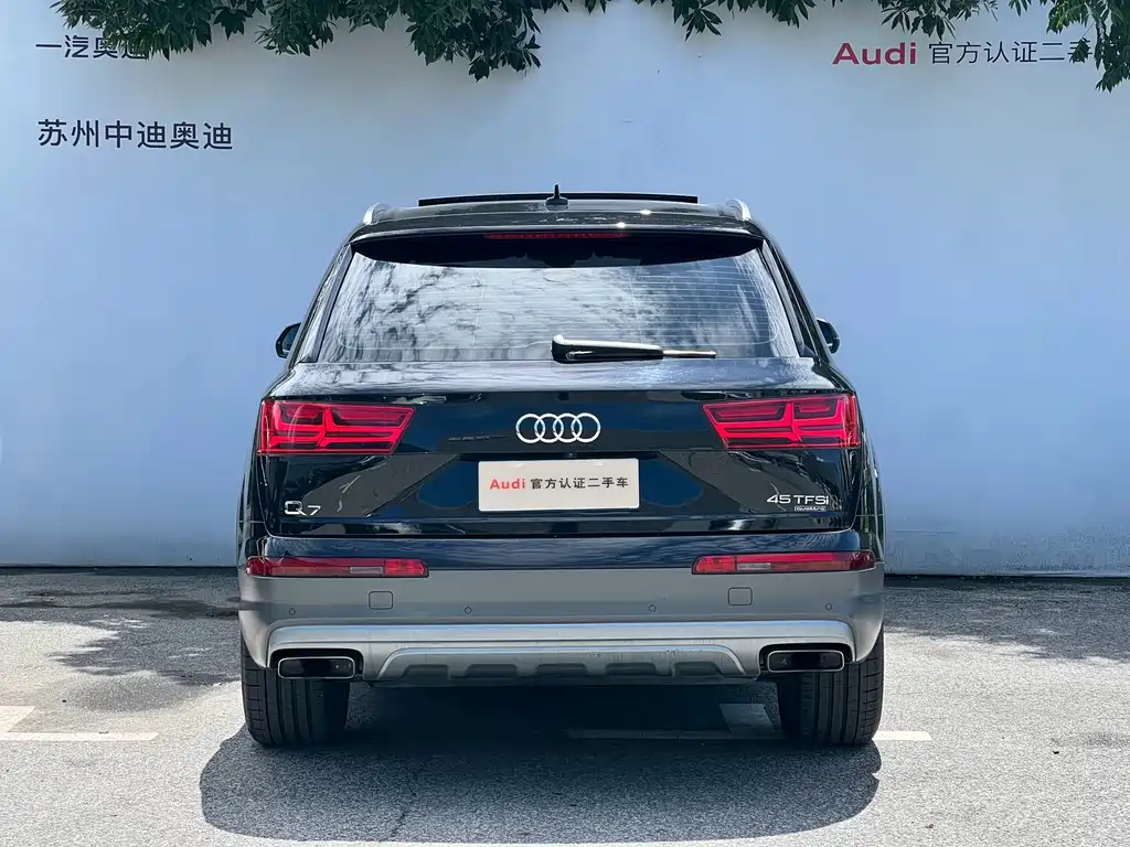 Audi Q7 — фото 5