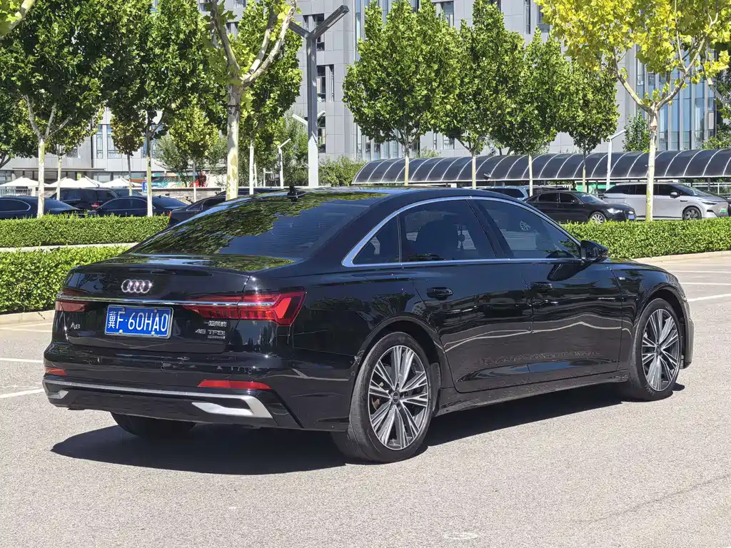 Audi A6L — фото 4