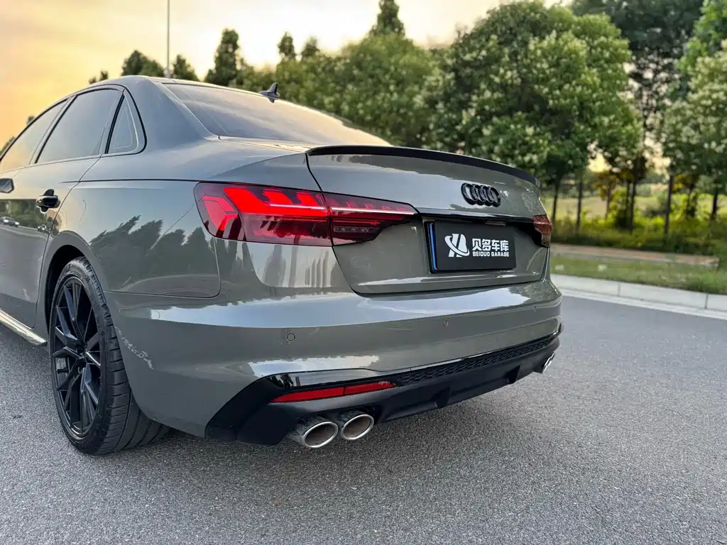 Audi S4 — фото 10