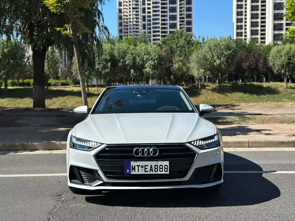 Audi A7 — фото 2