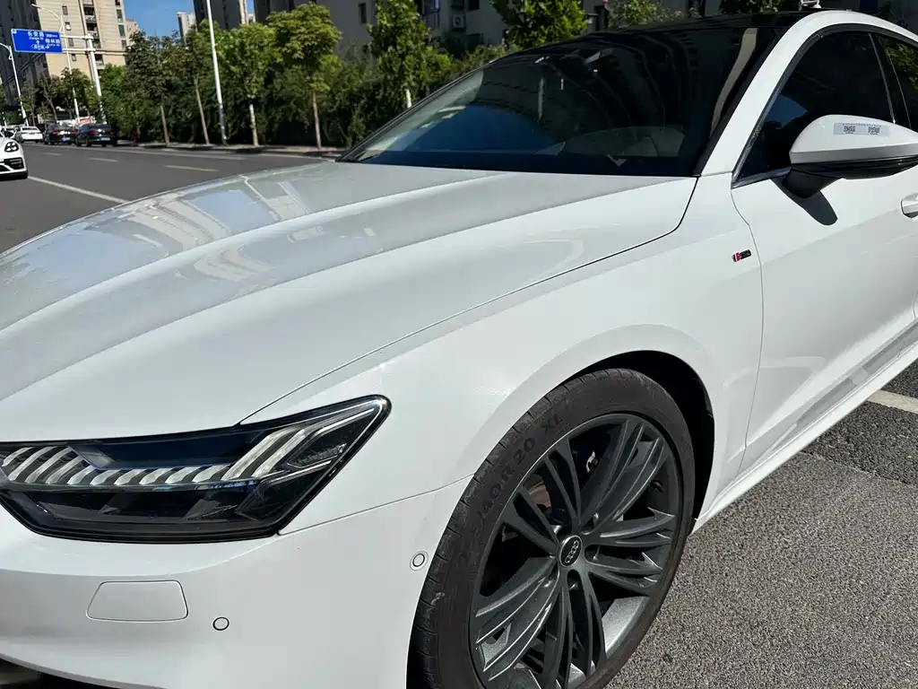 Audi A7 — фото 10