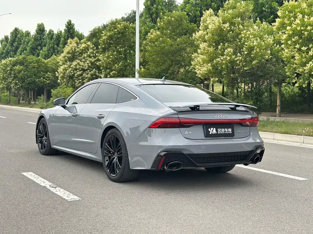 Audi A7 — фото 4