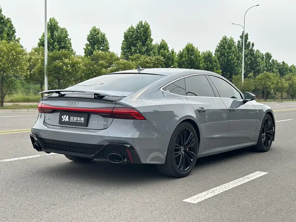 Audi A7 — фото 6