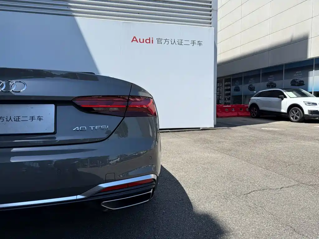 Audi A5 (Import) — фото 17