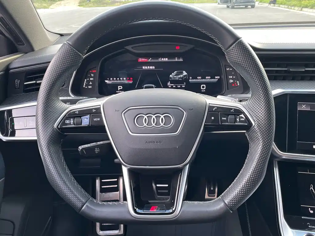 Audi A7 — фото 10