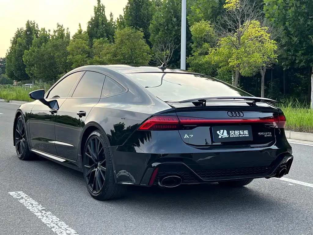 Audi A7 — фото 9
