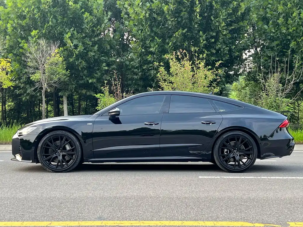 Audi A7 — фото 10