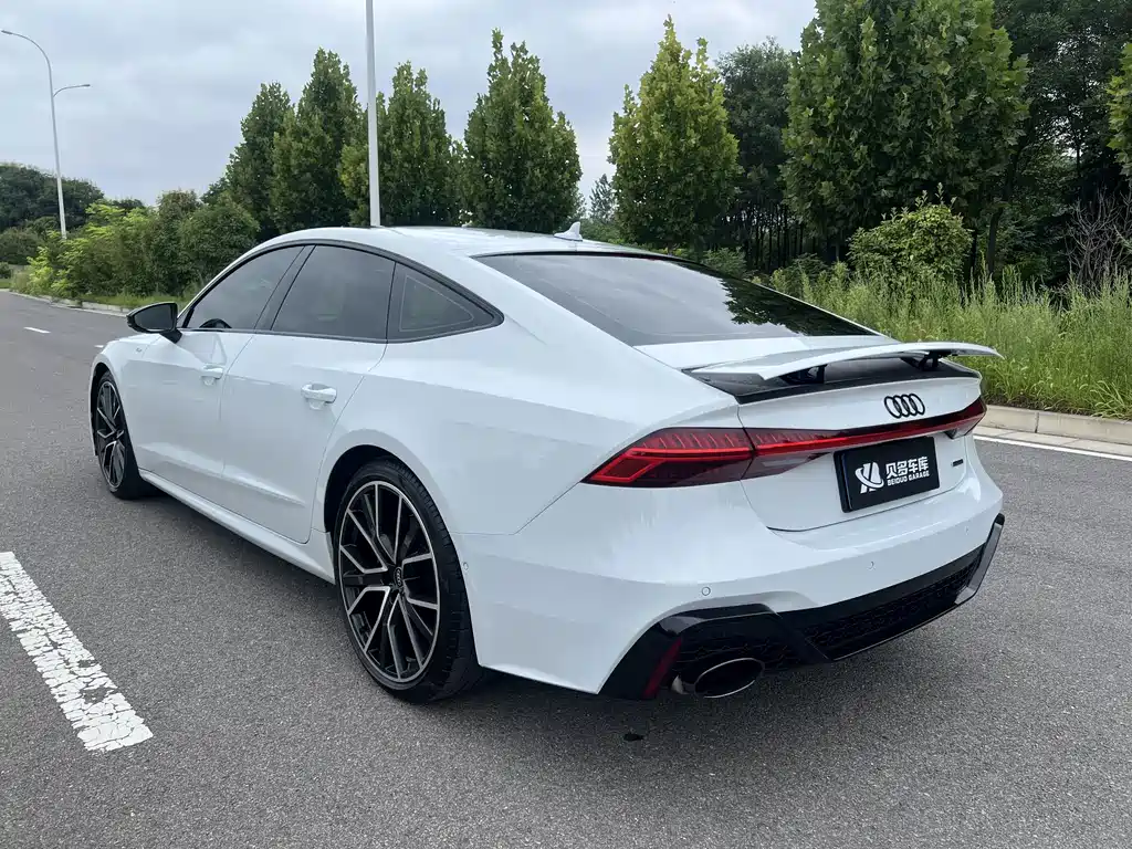 Audi A7 — фото 5