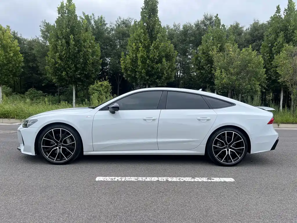 Audi A7 — фото 6